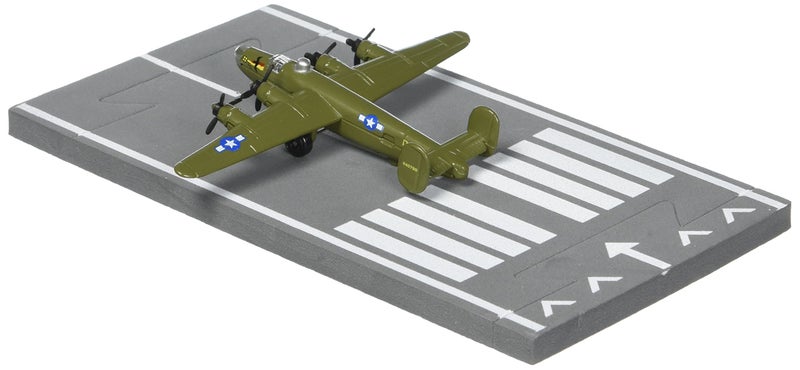 Daron Worldwide Trading Runway24 B-24 Liberator Vehicle - Image 2